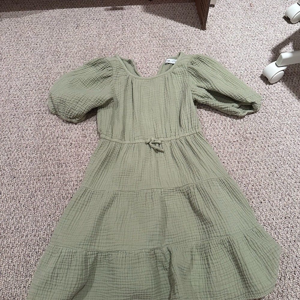 Zara kids green linen dress